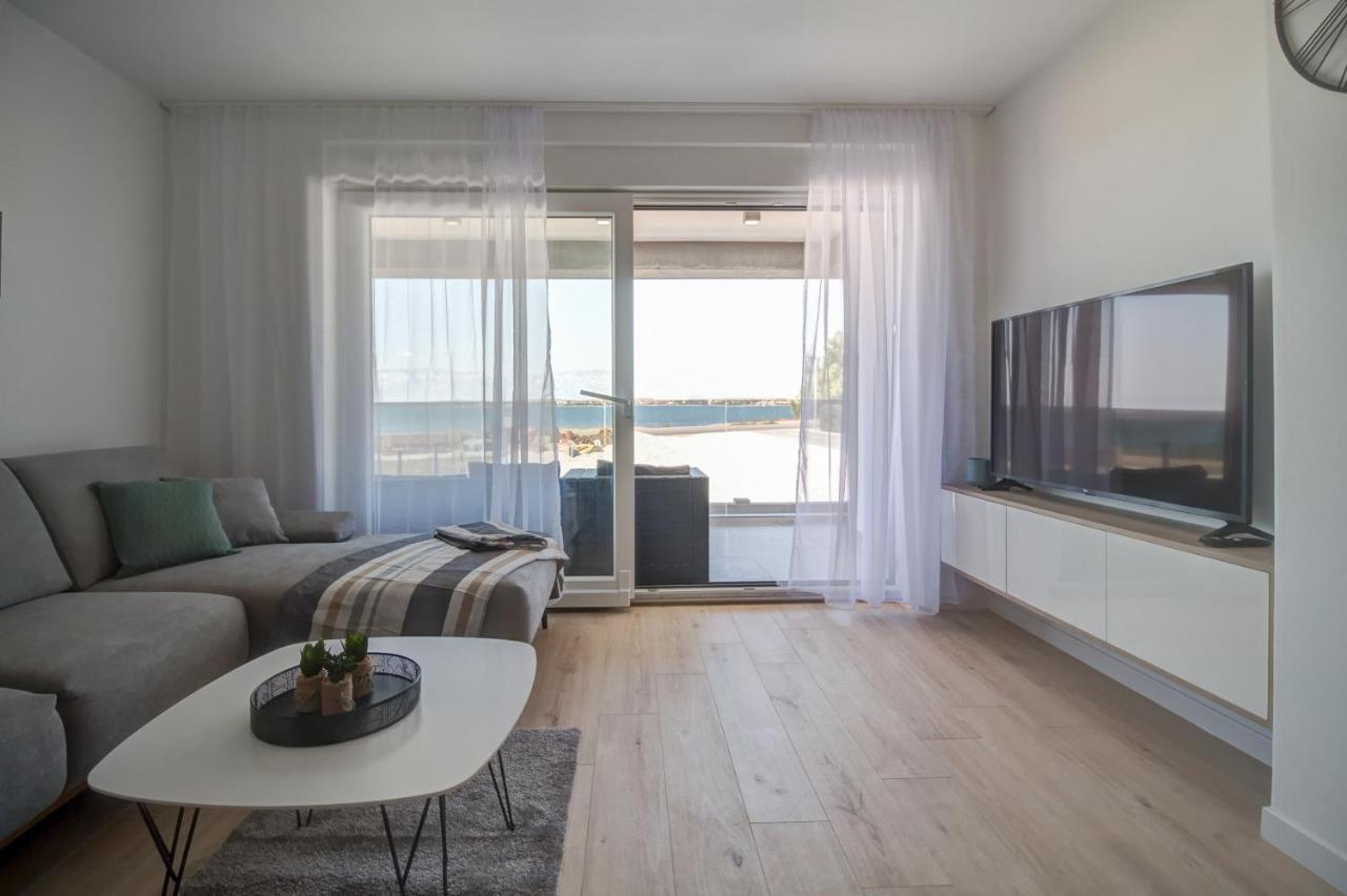 Villa Crystal Aenona Nin Esterno foto